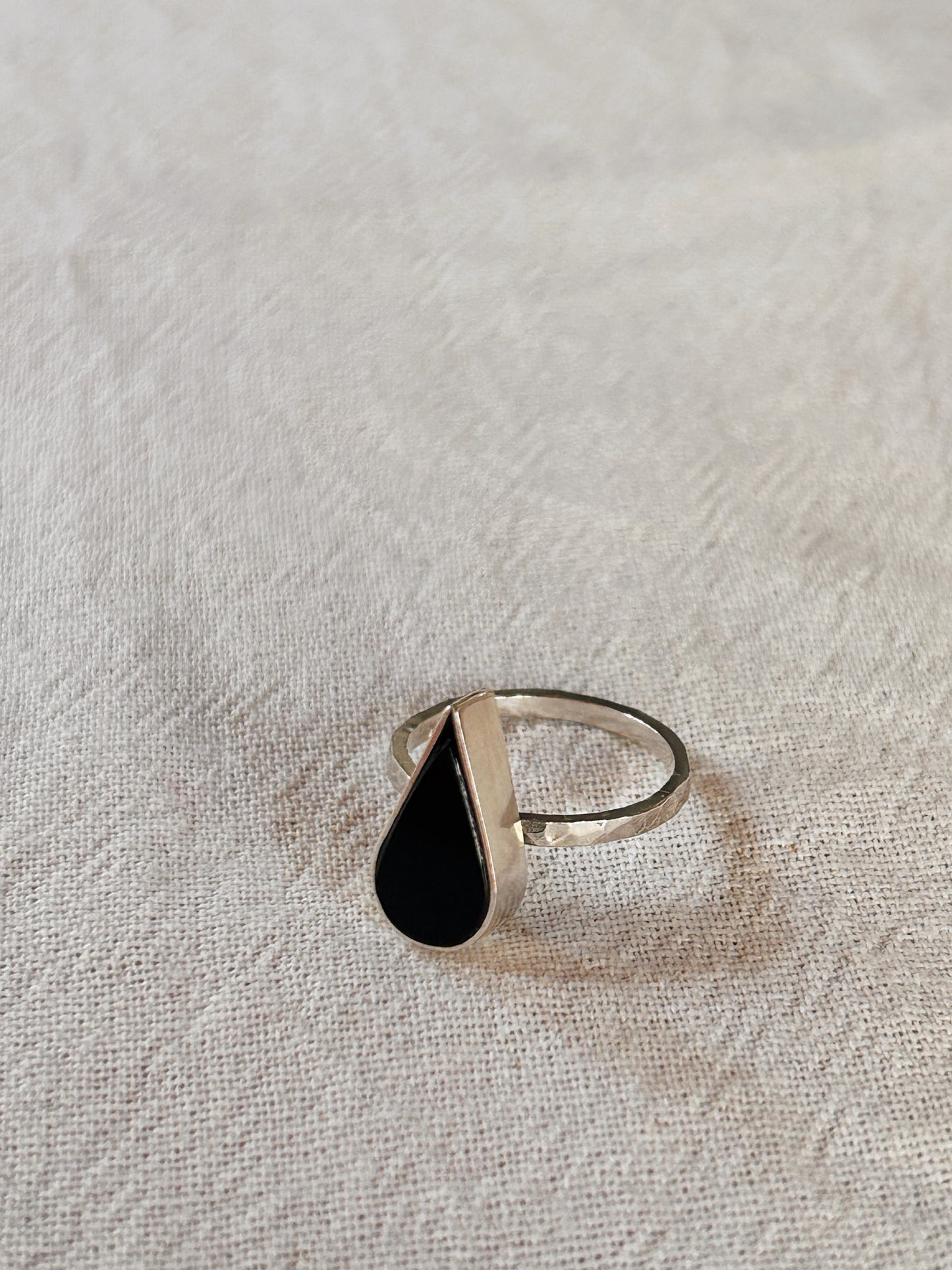 ✻THE DROP RING✻